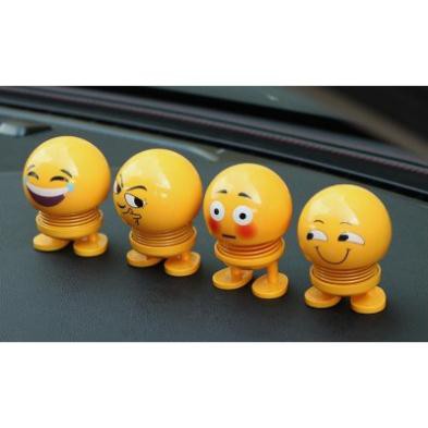 Thú nhún Emoji cảm xúc siêu dễ thương để bàn để xe ô tô