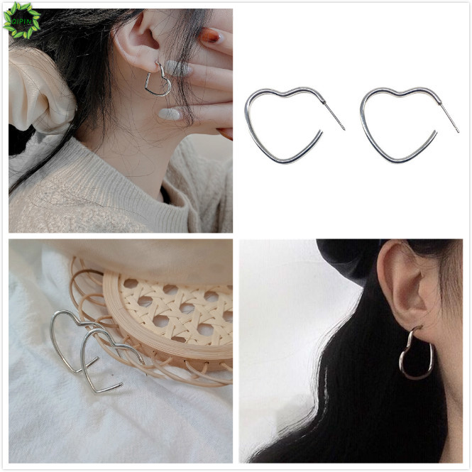 Bông tai hình trái tim màu bạc đơn giản dành cho nữ