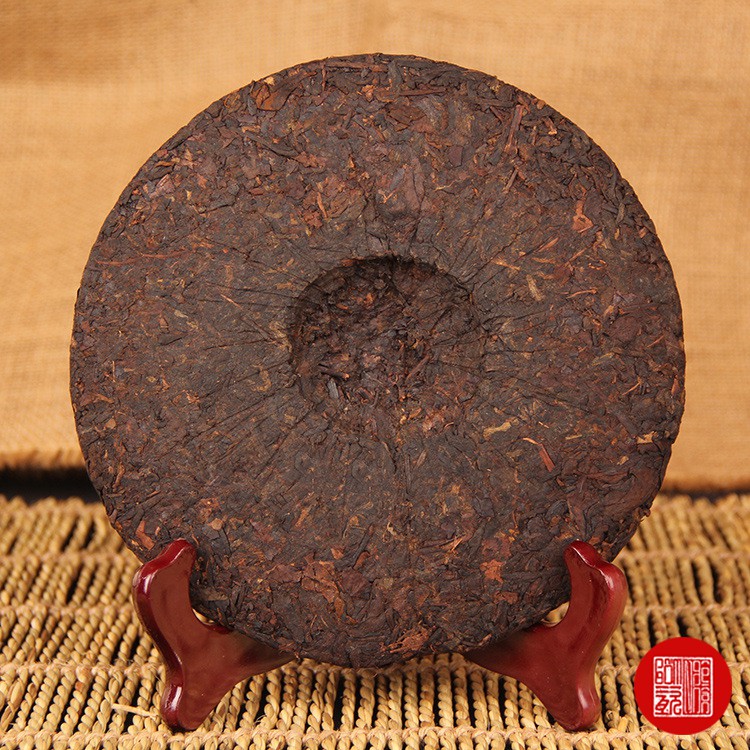 Chân Đế đặt Trà Phổ Nhĩ Biếu Tặng, Trưng Bày Đẹp Lịch Sự