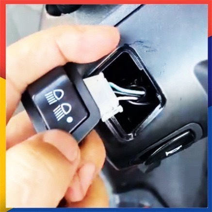 Công tắc tắt đèn cho các xe như wave, rsx, vision,lead, blade, đèn halogen lắp như zin không đục khoét