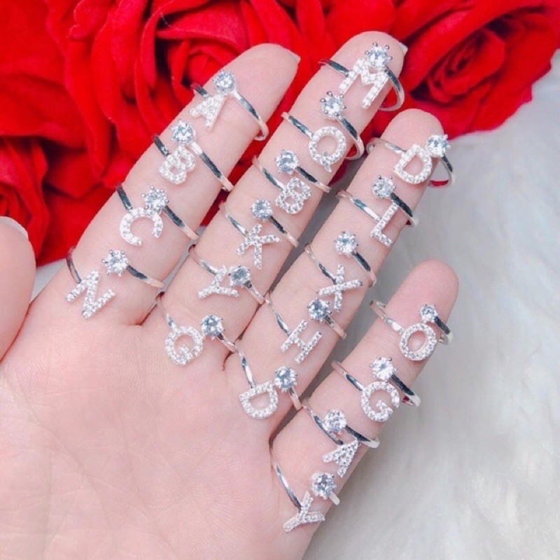 Nhẫn chữ cái đính đá chuẩn bạc ta