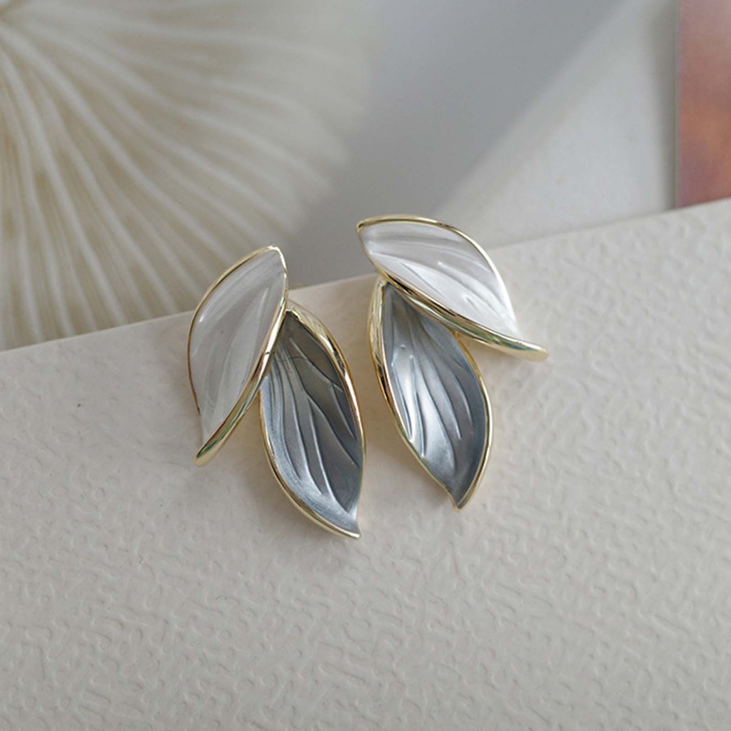 Khuyên tai xanh dương phong cách Hàn Quốc thanh lịch cho nữ