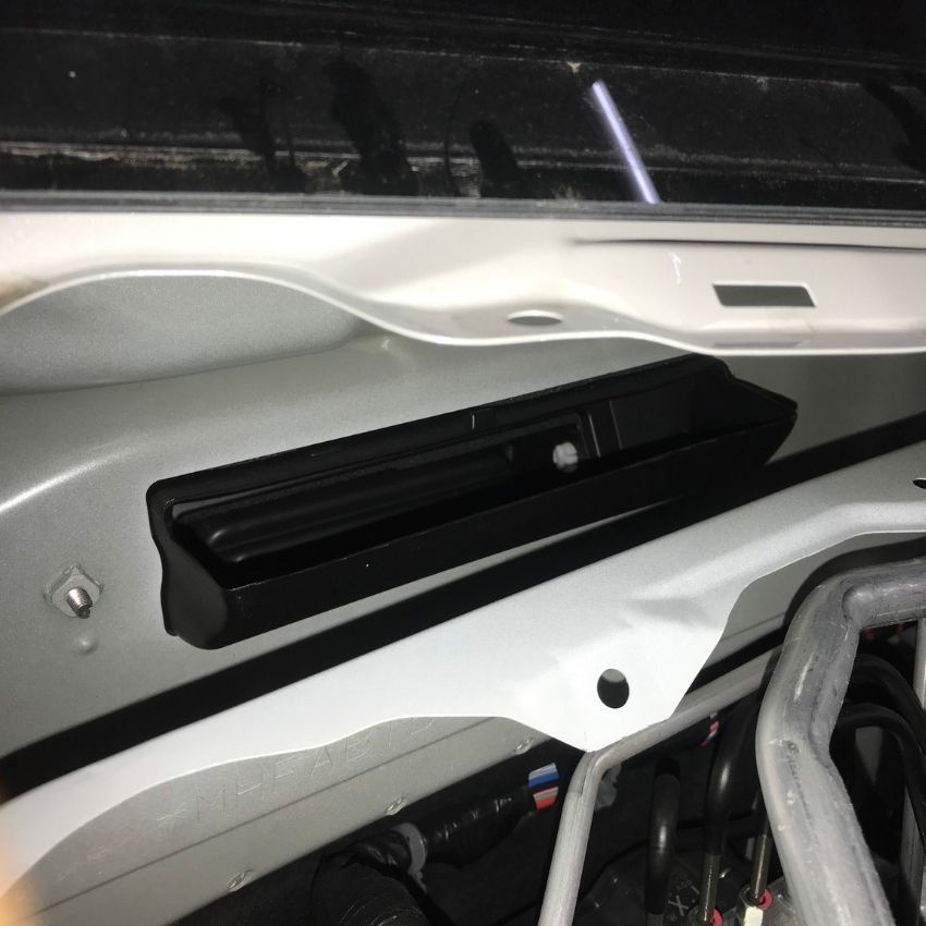 Lưới chống chuột điều hòa Toyota Veloz- Avanza 2022. bền đẹp hiệu quả an toàn cho xe. Tấm chắn chuột Veloz Avanza 2022--
