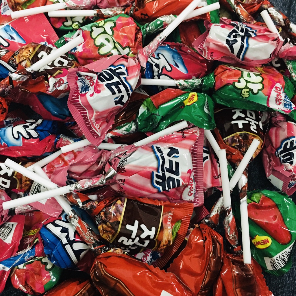 Kẹo mút Lollipop ice Lotte gói 132g