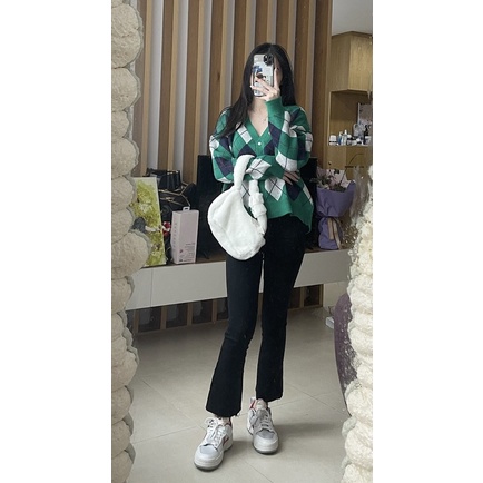 Quần đen ống loe cạp cao tôn dáng (Sẵn)