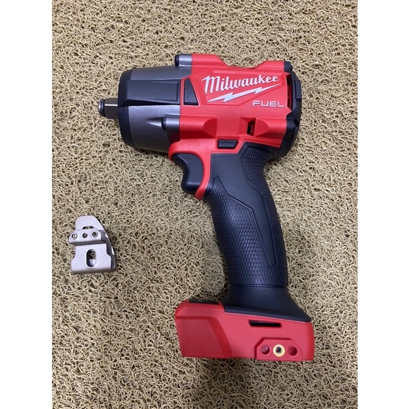 Bulong milwaukee 2962