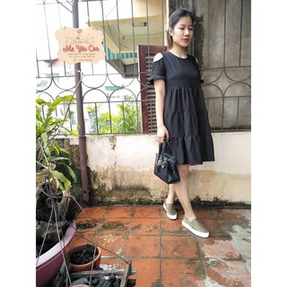 Váy Đen Hở Vai Nhiều Tầng