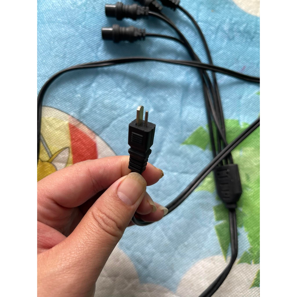 Dây cắm trục của máy uốn tóc kỹ thuật số