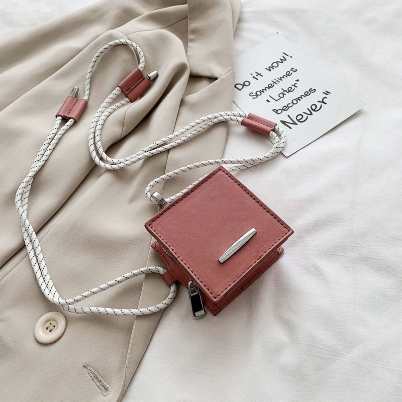 Túi đeo chéo dạng hộp vuông dây đeo thừng lưới đựng son đa năng kiểu Hàn Quốc mini dành cho nữ 2022