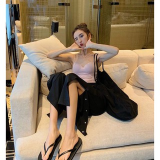 Quần ống loe xẻ tà