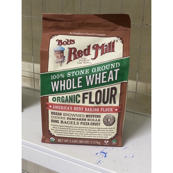 Bột mì nguyên cám hữu cơ Bob’s red mill