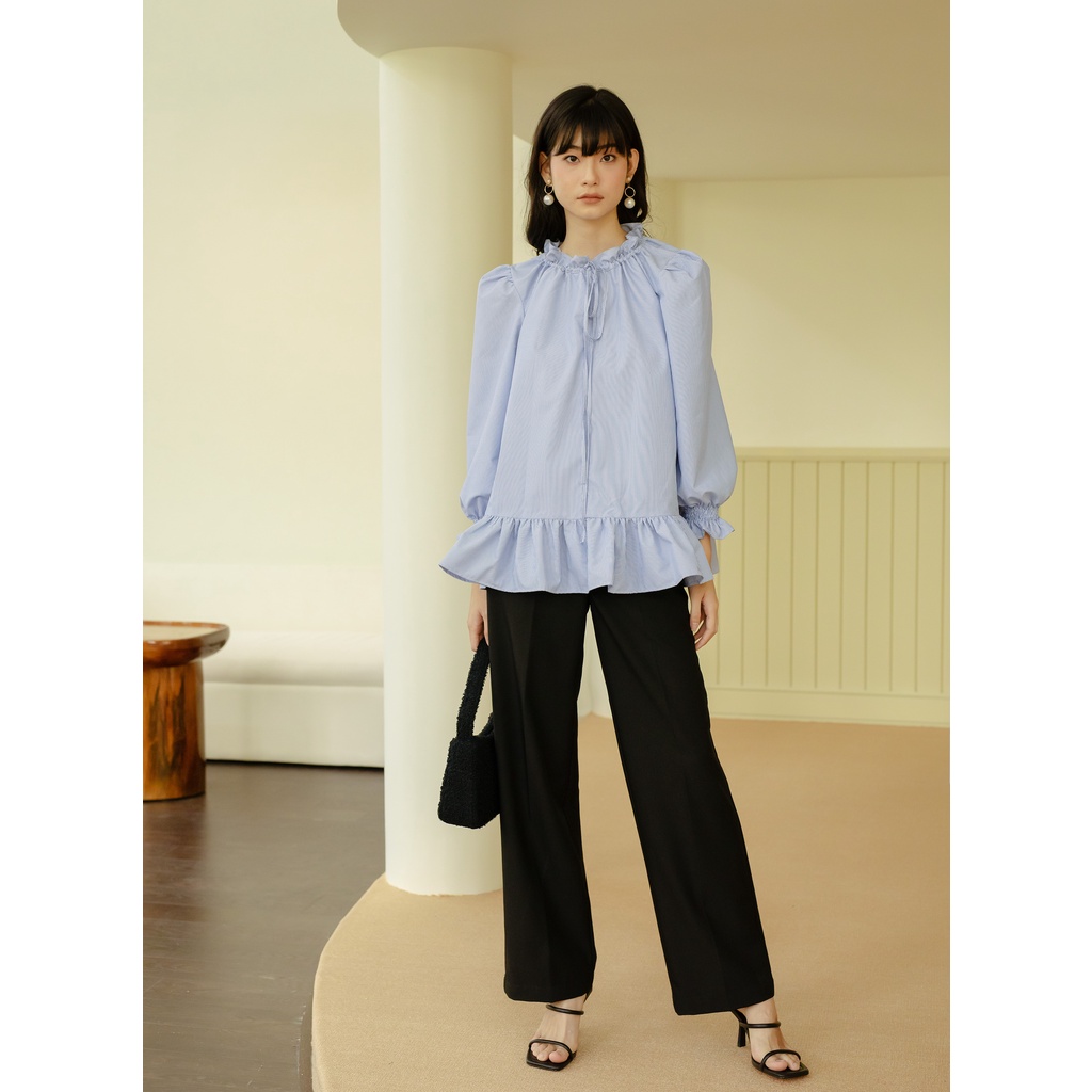 SKIN by NUDIEYE - Áo sơ mi cổ rút dây Sam Striped Top