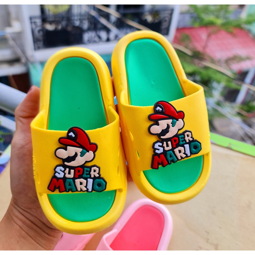 Dép bánh mì cho bé trai bé gái chất cao su mềm êm chân bé hình gấu hoạt hình Mario gấu