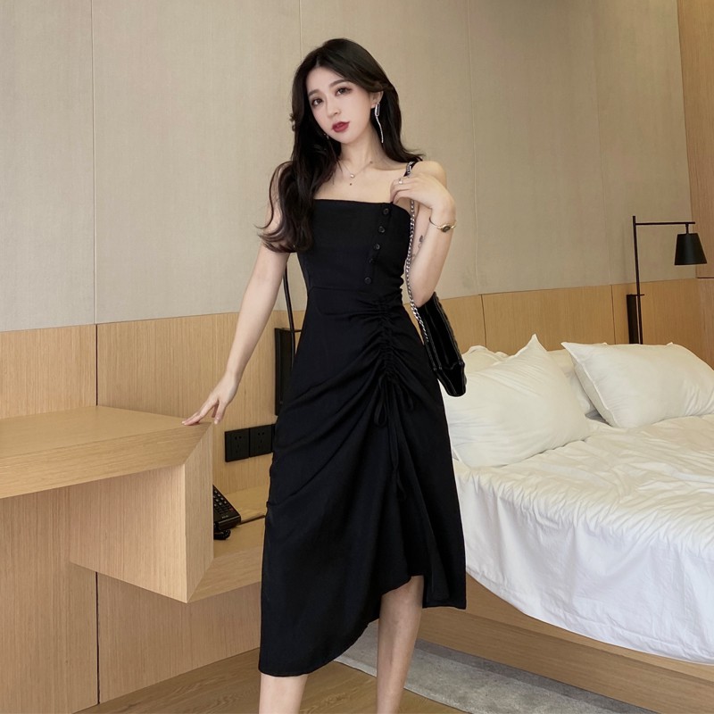Váy hai dây kiểu dáng thời trang sành điệu cho nữ | BigBuy360 - bigbuy360.vn