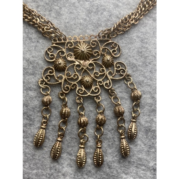 Dây chuyền vintage