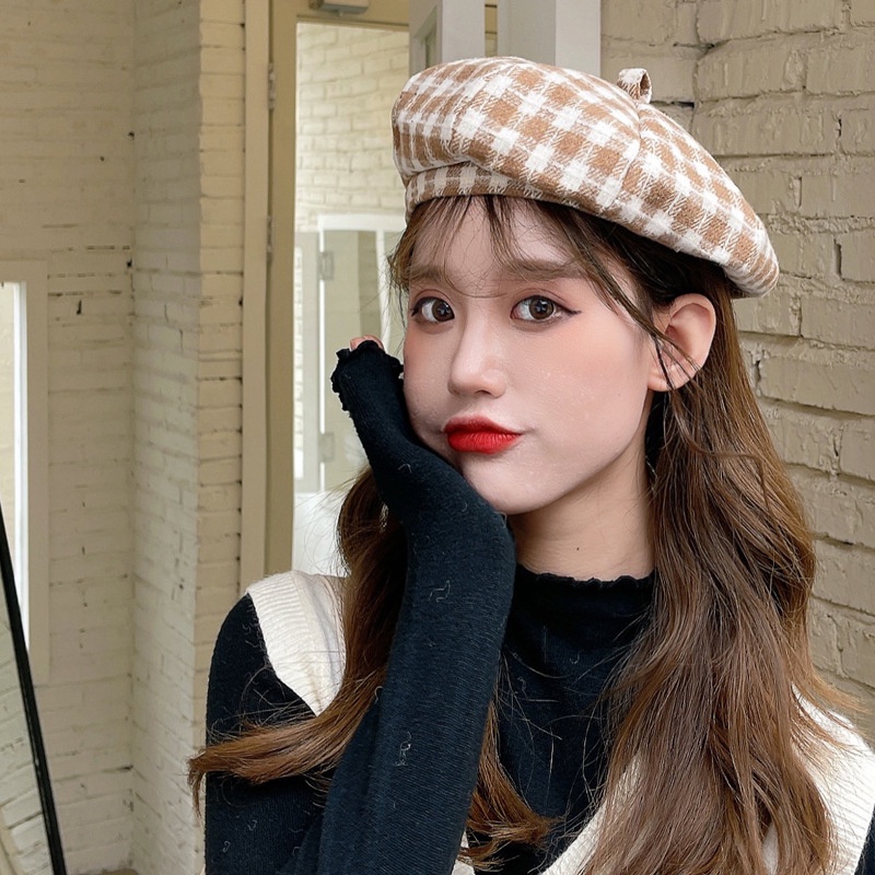 Korean style plaid pattern beret for women
