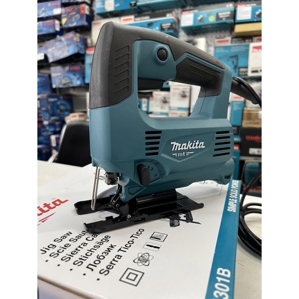 Máy cưa lọng cầm tay bằng điện Makita M4301B-