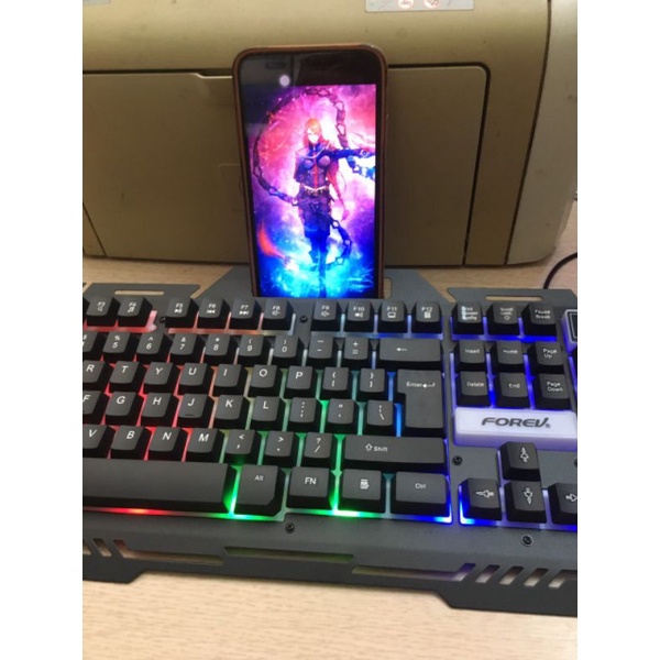 Bàn phím giả cơ Forev Q307 led RGB có kê điện thoại  chính hãng