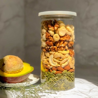 Hạt ngũ cốc mix 5 vị, hạt dinh dưỡng mix macca, óc chó, hạnh nhân, hạt điều, bí xanh hũ 500gram
