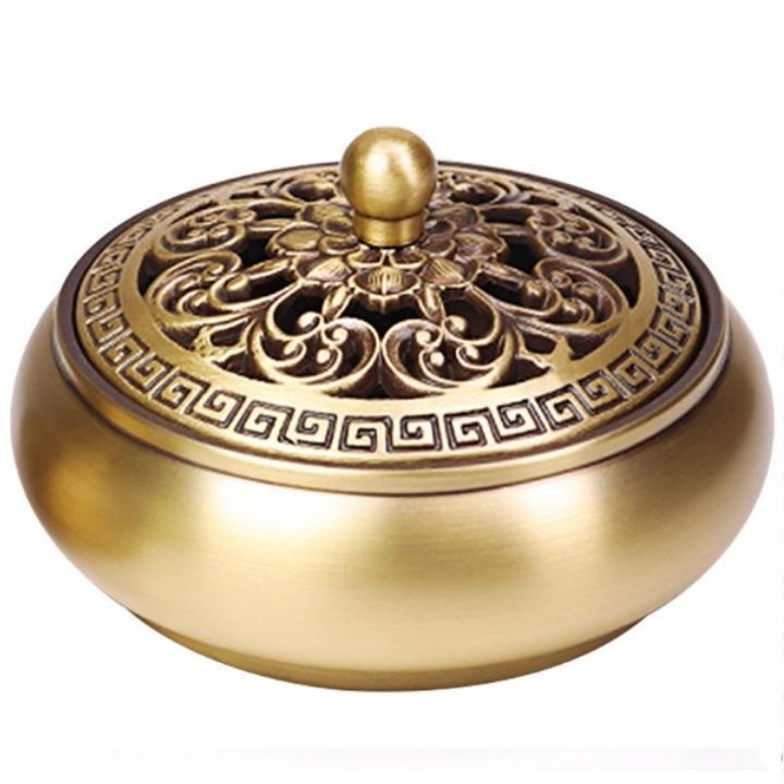Lư xông trầm bằng đồng nguyên khối, dày dặn, chắc chắn, nắp hình rồng phượng, hoa sen, sen cá.
