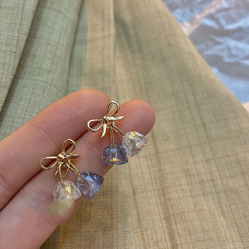 Đôi Bông Tai Hình Hoa/Nơ Đính Ngọc Trai Xinh Xắn Cho Nữ