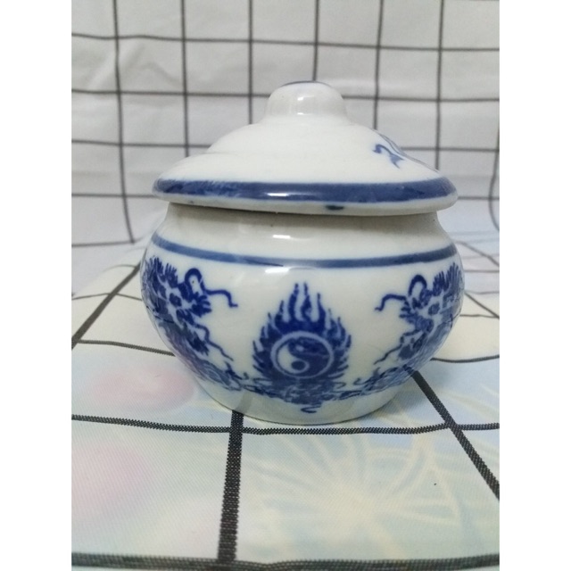 Ly chung nước chung gạo thờ cúng