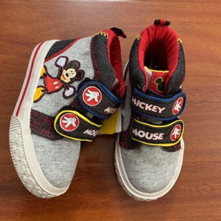 Giầy Disney. Bé trai, gái