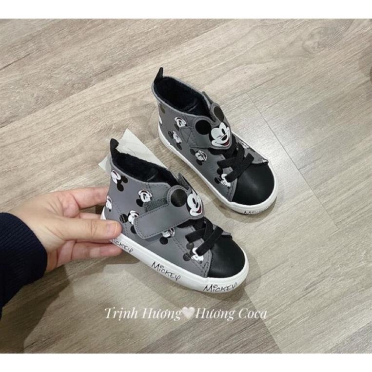 Giày cao cổ cho bé săn sale