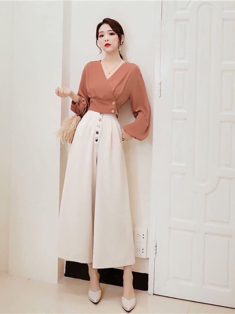 Sét áo crotop và quần nút size M L