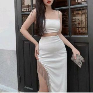 Sét chân váy xéo tà đính tua rua