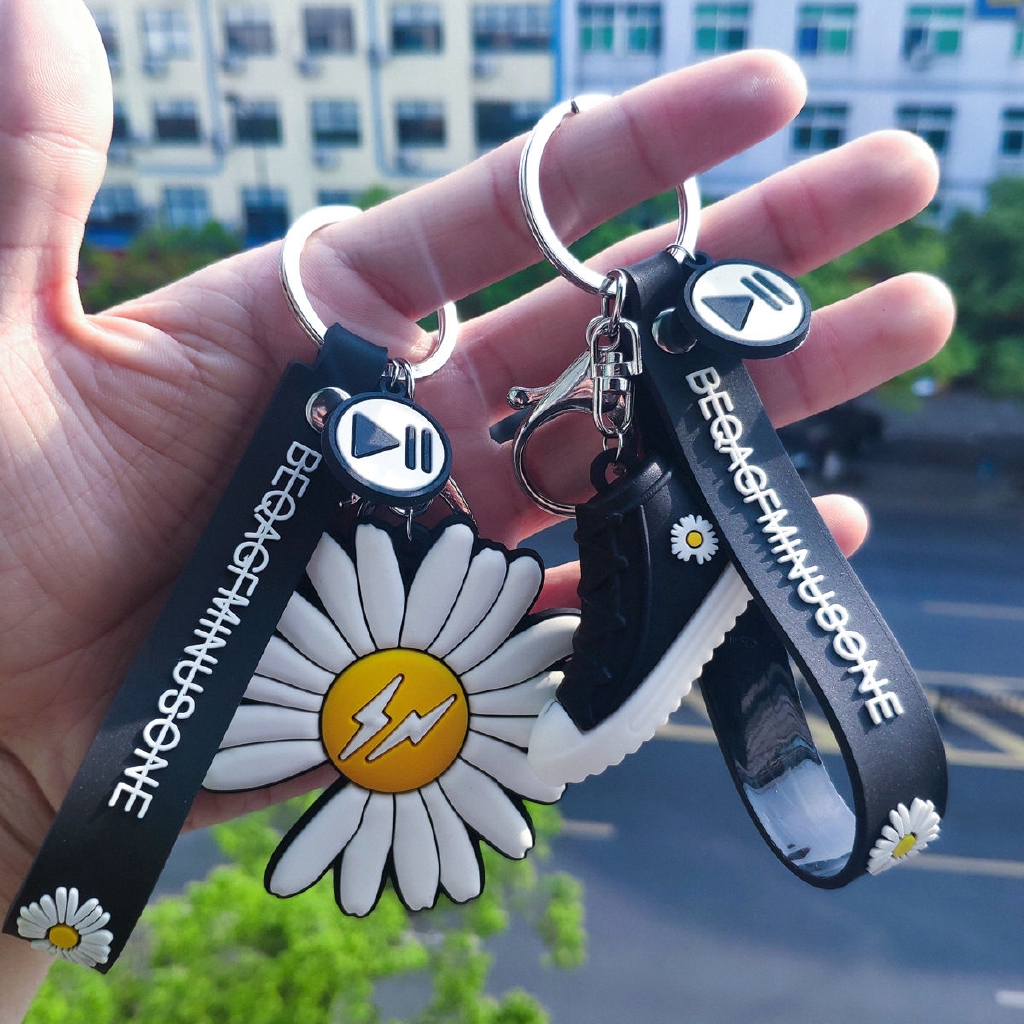 Móc Khóa Hình Hoa Cúc Xinh Xắn