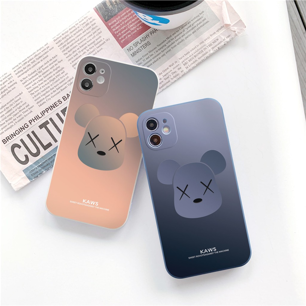 Ốp lưng iphone Kaws Machine cạnh vuông 6/6plus/6s/6splus/7/7plus/8/8plus/x/xr/xs/11/12/13/pro/max/plus/promax