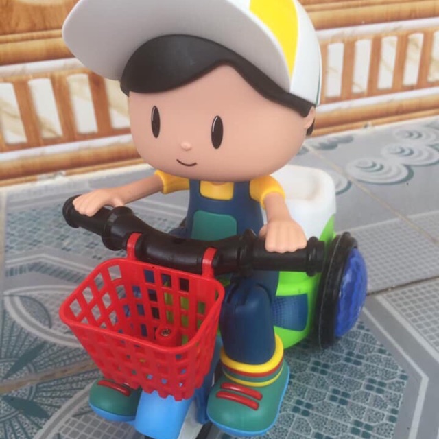 Đồ chơi đi xe đạp cho bé có nhạc