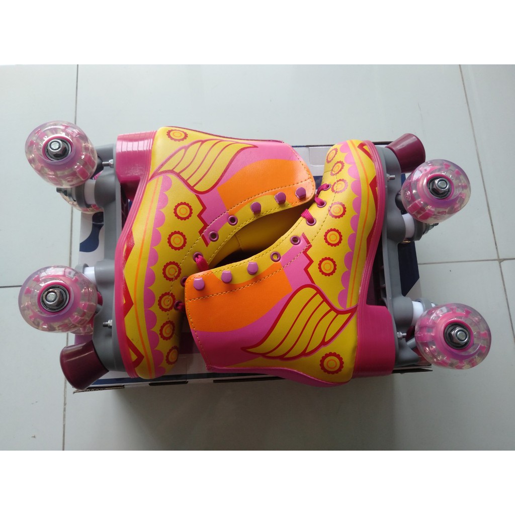 GIÀY PATIN GD-017 BÁNH NGANG 4 ĐÈN