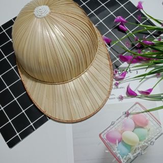 Nón cối lá đi phượt