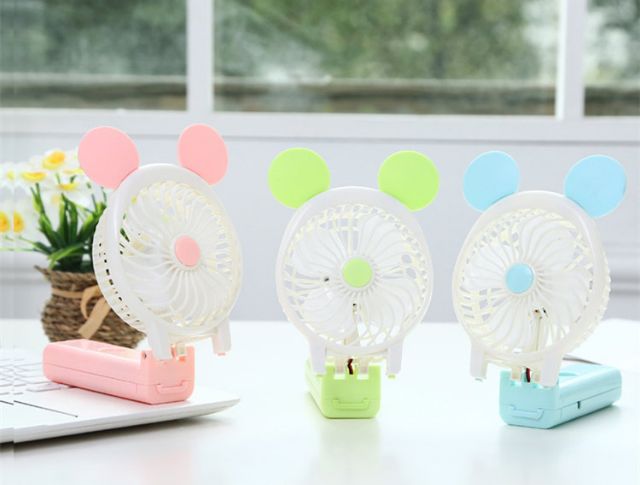 Quạt cầm tay và gấp tai thỏ ( kèm pin và dây xạc)