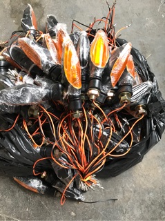 1 đôi xi nhan led xe xmen