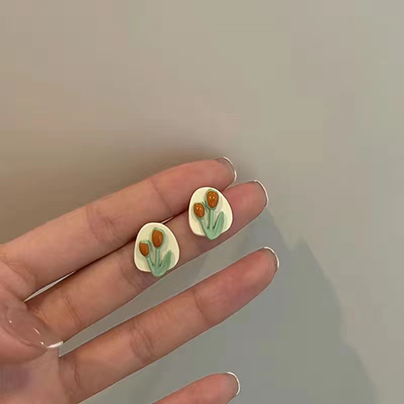 Khuyên Tai Nữ Trang Tạo Hình Độc Đáo