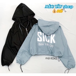 Áo khoác dù form ngắn qua rốn