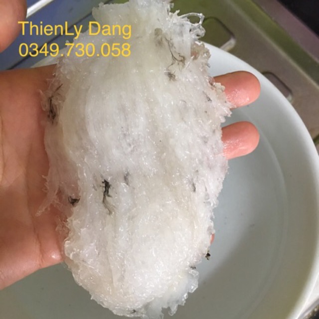 1 tổ yến sào thô. Tặng kèm hạt chia Úc, táo đỏ Hàn Quốc, đường phèn