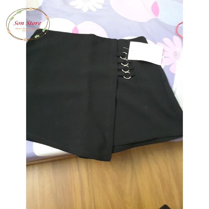Quần giả váy vạt trước kèm khuyên tròn | BigBuy360 - bigbuy360.vn