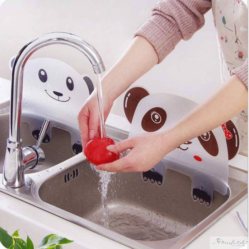 PVN35545 Tấm Chắn Bồn Rửa Bát Chống Nước Văng Cute