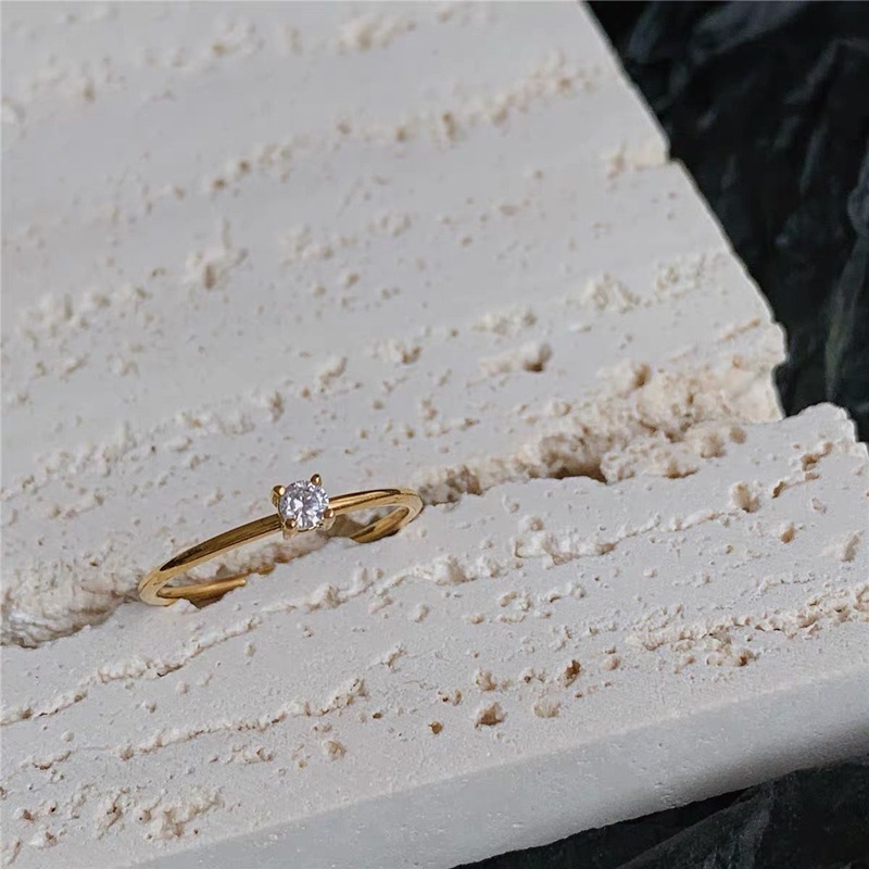 Nhẫn Cưới Bằng Thép Titan Mạ Vàng 14K Đính Đá Zircon