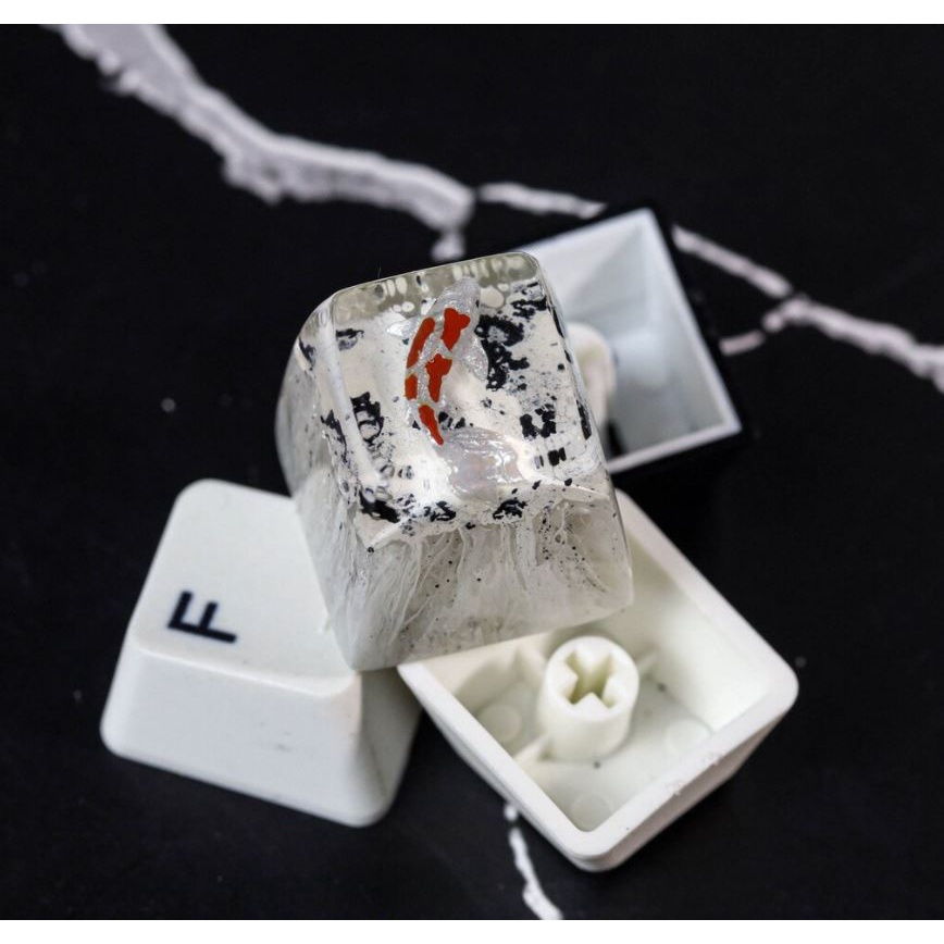 Nút bàn phím cá koi đen trắng giá rẻ