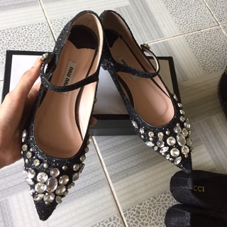 Sale giày búp bê đính đá Miumiu hàng hơn 300k sale nhanh 1xx thôi .