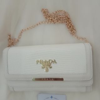 💥Sale ví cầm tay ,đeo chéo hiệu PRADA  dập hiệu full logo ,thẻ và hộp