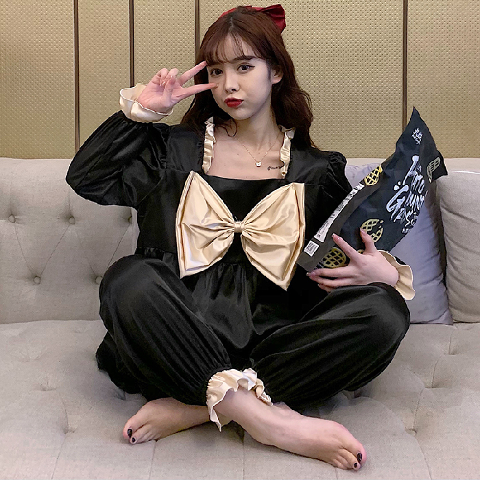 Bộ Đồ Ngủ Pijama Nữ Cổ Vuông Dài Tay Thoải Mái