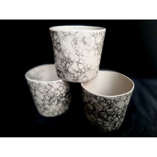 Cốc bóng đen méo OANH GIA AUTHENTIC BAT TRANG - Gốm thủ công xuất Âu