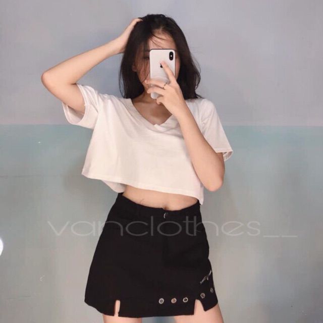 Áo croptop cổ tim hót