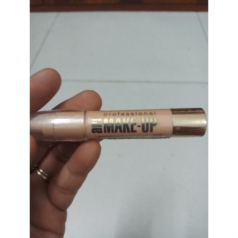 Bút che khuyết điểm Eveline | BigBuy360 - bigbuy360.vn